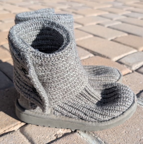 UGG Australia Classic Cardy Knit Boots Kids Size 13 - Picture 4 of 8